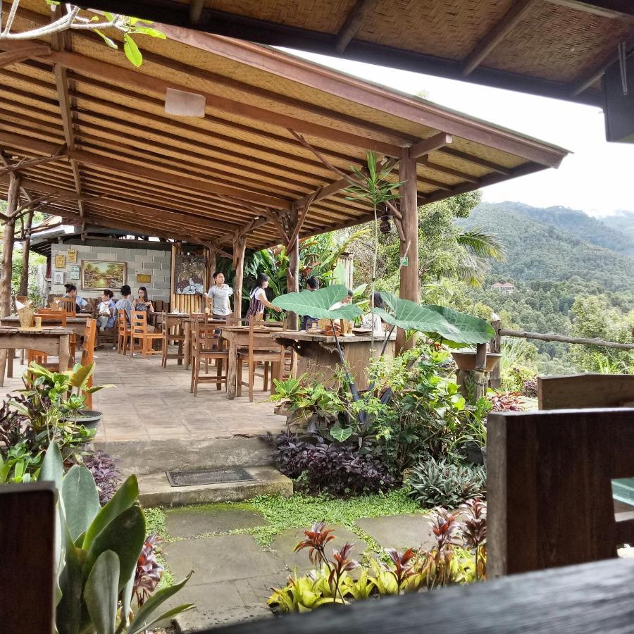 Made Oka Homestay And Warung Munduk エクステリア 写真